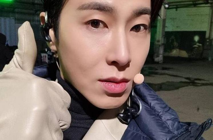 Idol K-Pop yang Kuliah Sampai S2 (Instagram/yunho2154)