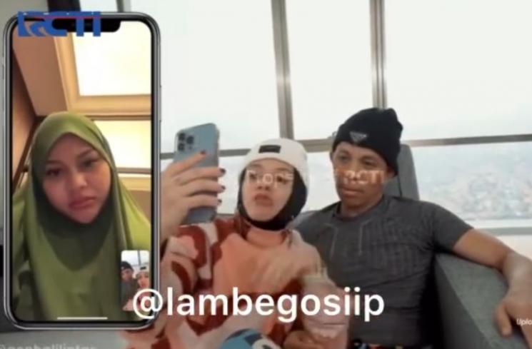 Aurel Hermansyah & ortu Atta Halilintar (Instagram/@lambegosiip)