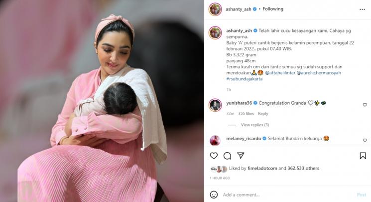 Ashanty gendong anak Aurel Hermansyah. (Instagram/ashanty_ash)