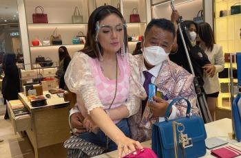 Dituding Main Hati dengan Celine Evangelista, Hotman Paris: Maunya sih Iya