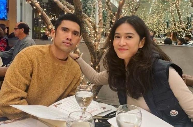 Artis tinggal bareng orang tua usai menikah (Instagram/@therealdisastr)