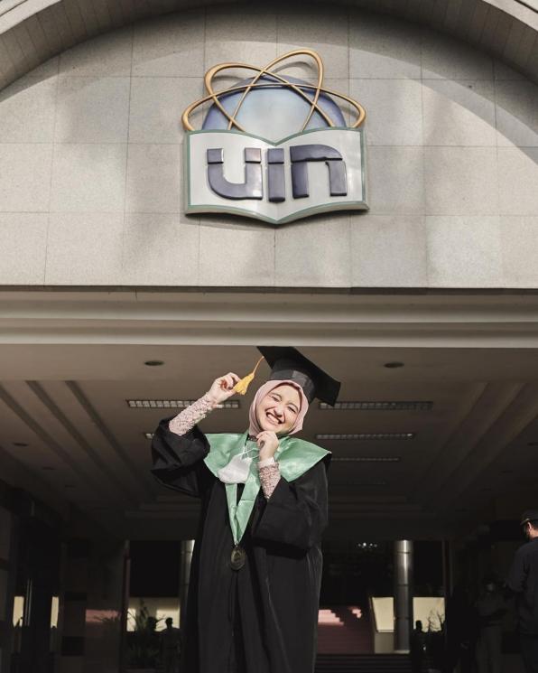 Potret Arafah Rianti Wisuda (instagram/@arafahrianti)