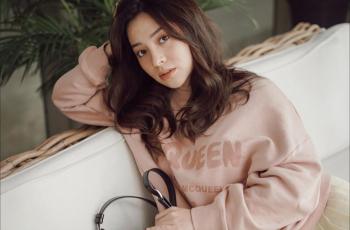 Digendong Nenek, Wajah Putra Nikita Willy Bikin Terpesona: Ganteng Banget!