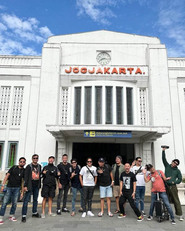  Potret Geng Motor The Prediksi ke Yogyakarta (Instagram/@theprediksi_)