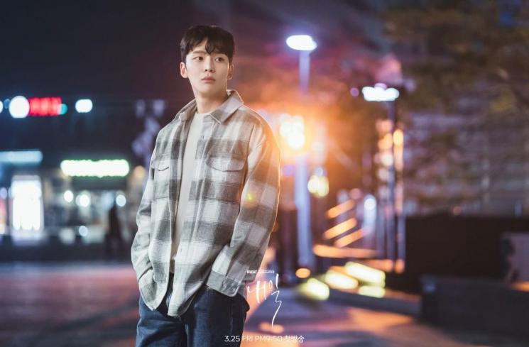 Pesona Rowoon SF9 di Tomorrow (Instagram/@mbcdrama_now)