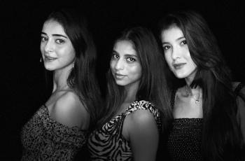 9 Potret Persahabatan Suhana Khan Bareng Ananya Panday dan Shanaya Kapoor, Sudah Kompak Sejak Masih Kecil