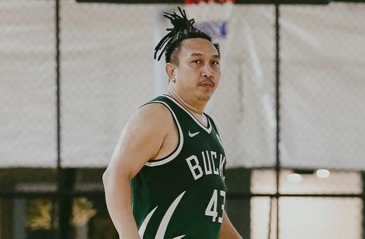 Augie Fantinus ganti gaya rambut jadi gimbal. (Instagram/@augiefantinus)
