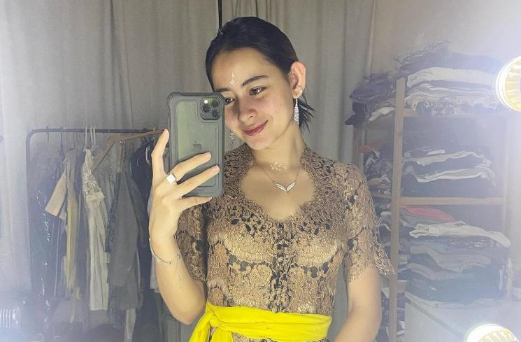 Artis Indonesia Rayakan Nyepi (instagram/@laura_theux)