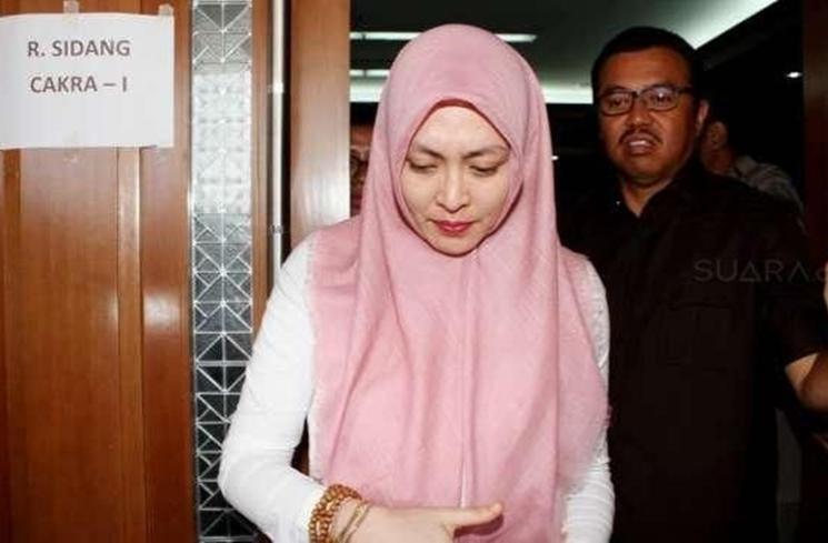 Profil Angelina Sondakh (suara.com)