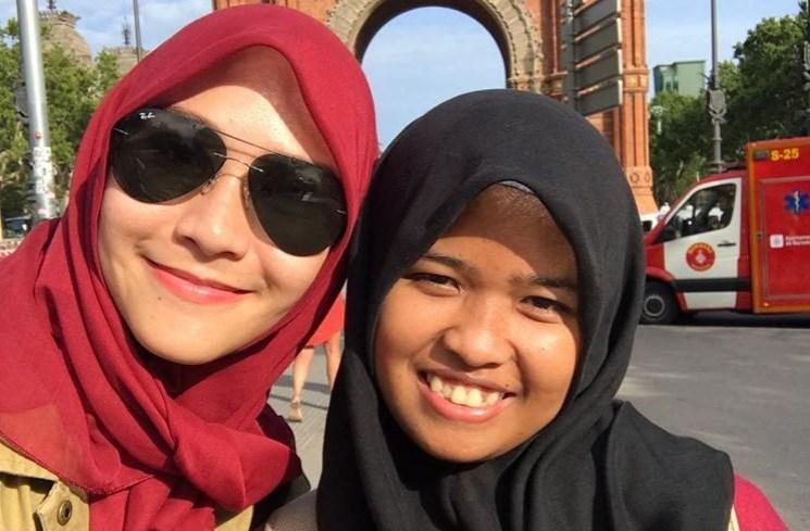 Potret Kedekatan Artis dan ART. (Instagram/@rasiti_zee)