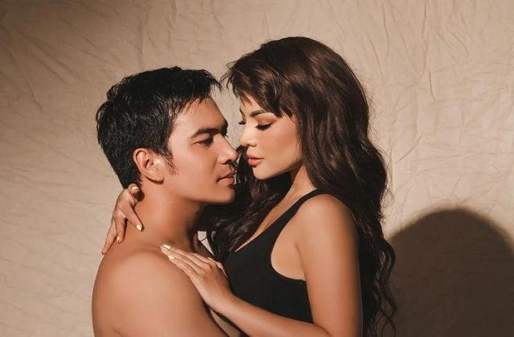 Potret prewedding Dinar Candy dan Ridho Ilahi (Instagram/riomotret)