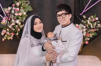 10 Potret Akikah Anak Aurel Hermansyah, Atta Halilintar Gemetar Potong Rambut Ameena
