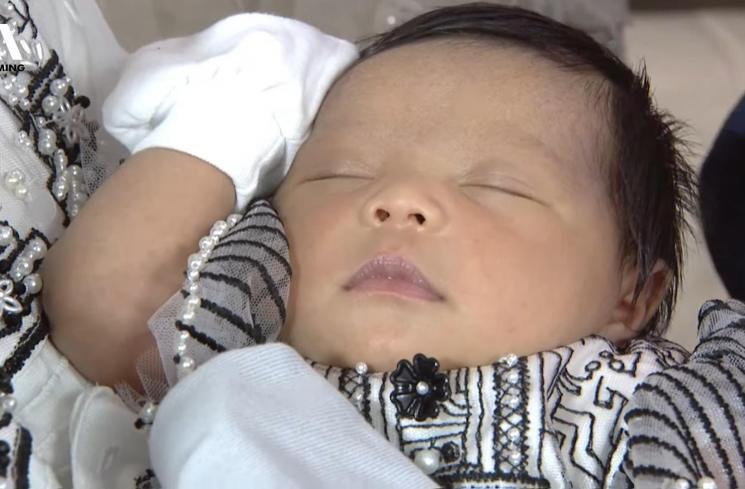 Potret Akikah Anak Aurel Hermansyah (YouTube/AH)