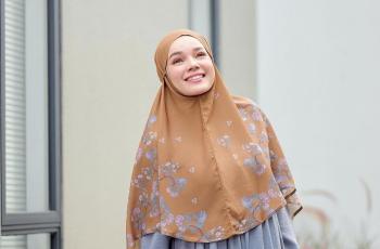 10 Potret Terbaru Dewi Sandra, Semakin Anggun dengan Hijab yang Dikenakan