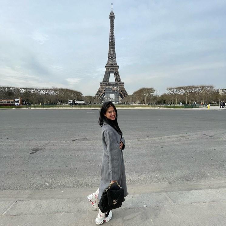Potret Tyna Kanna di Paris. (Instagram/@tynadwijayanti)