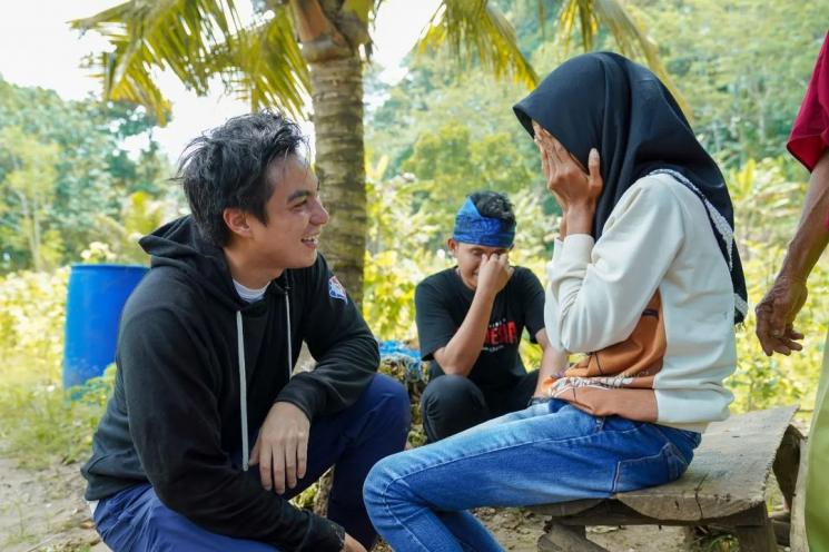 Momen Baim Wong temui fans di Nusa Kambangan (Instagram/baimwong)