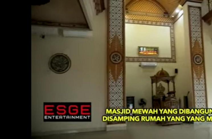 Potret Masjid yang Dibangun Muzdalifah. (YouTube/Esge Entertainment)
