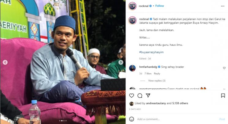 Ronal Surapradja Ikut Pengajian Buya Arrazy Hasyim. (Instagram/rocknal)