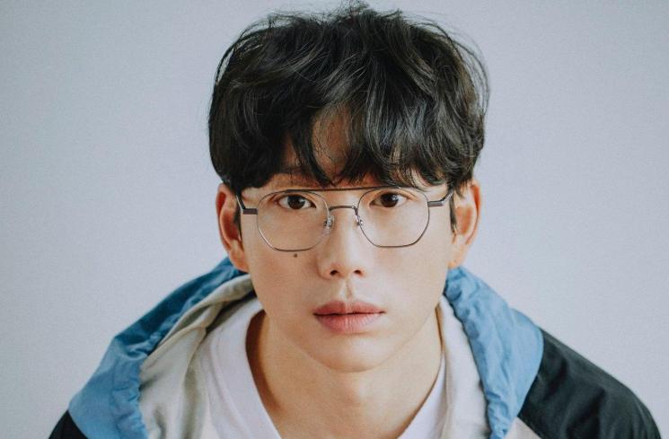10cm, Kwon Jung Yeol. (Soompi)