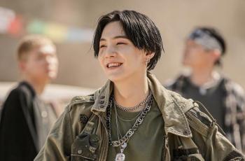 Temui Atlet NBA, Suga BTS Pakai Sweater Rp 25 Juta: Bisa Buat Beli Motor Itu