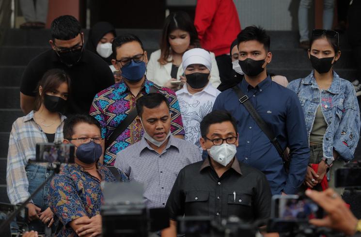 Haji Faisal di Pengadilan Agama Jakarta Barat. [MataMata.com/Angga Budhiyanto]
