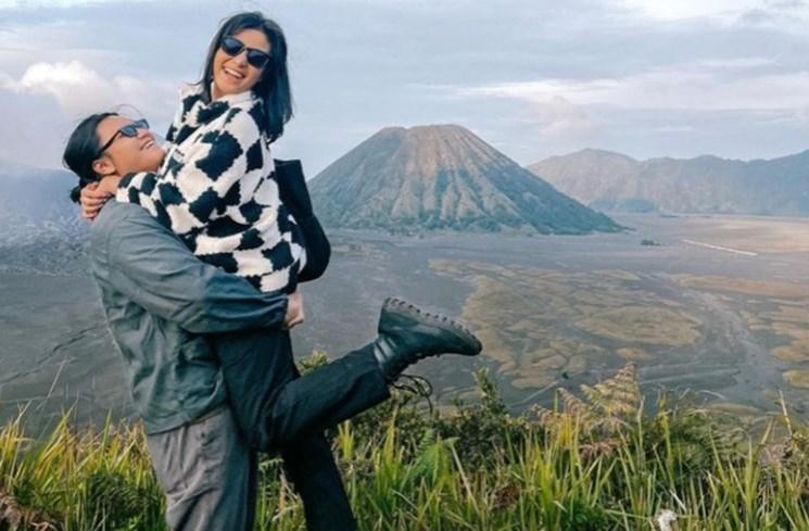 Potret Awkarin dan Gangga. (Instagram/@awkarin)