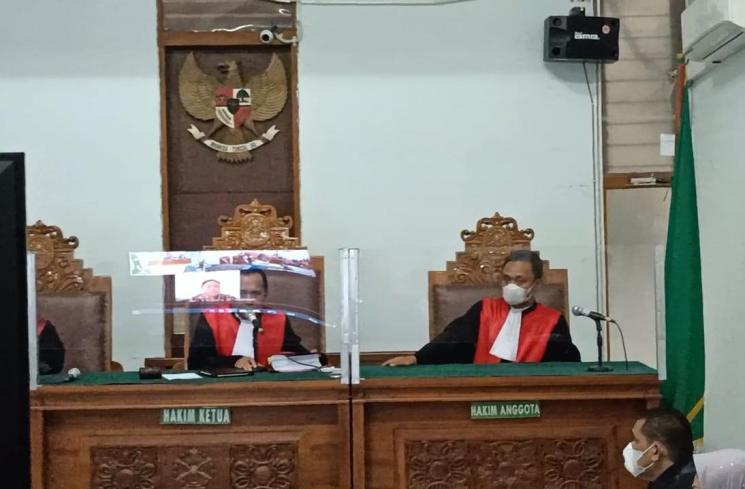 Sidang tuntutan Olivia Nathania putri Nia Daniaty di Pengadilan Negeri Jakarta Selatan, Senin (14/3/2022). (MataMata.com/Rena Pangesti)