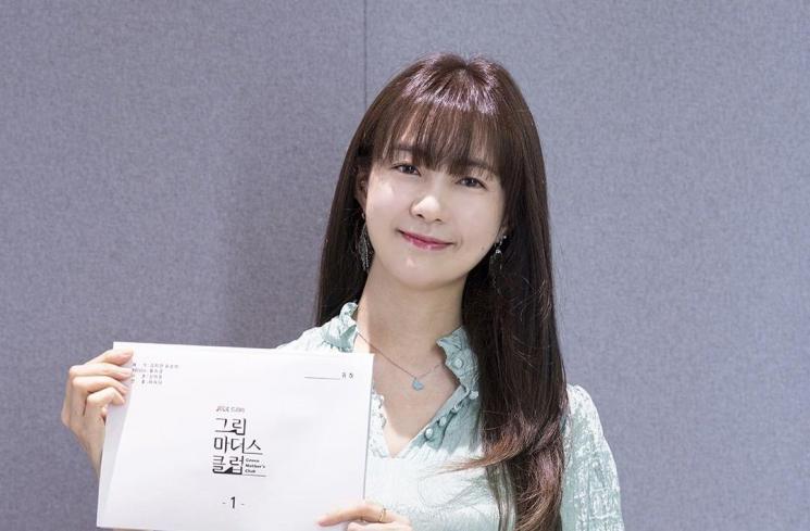 Pesona Lee Yo Won di Green Mothers Club (Instagram/@jtbcdrama)