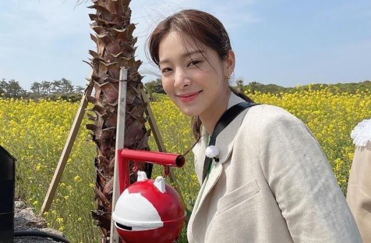 Fakta Seol In Ah.(Instagram/@_seorina)