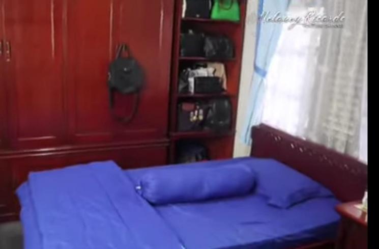 Rumah Mpok Atiek. (YouTube/Melaney Ricardo)