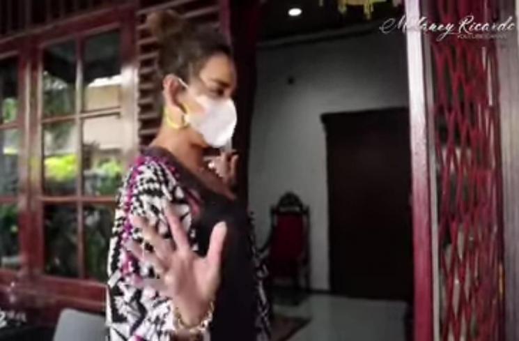 Rumah Mpok Atiek. (YouTube/Melaney Ricardo)