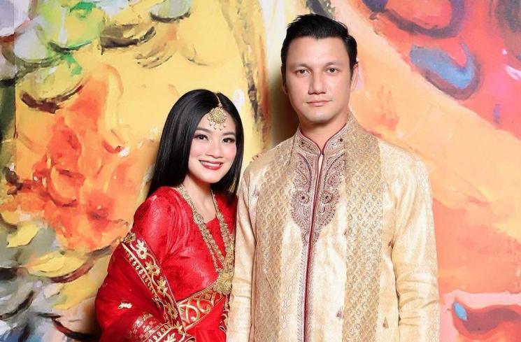 Artis Indonesia Pakai Baju India (instagram/@titi_kamall)