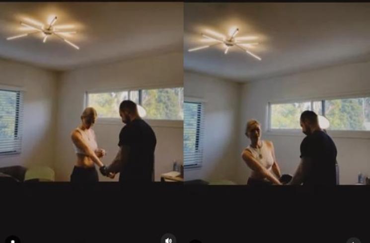 Momen Agnez Mo Pasang Tato Baru (Instagram/@agnezmo)