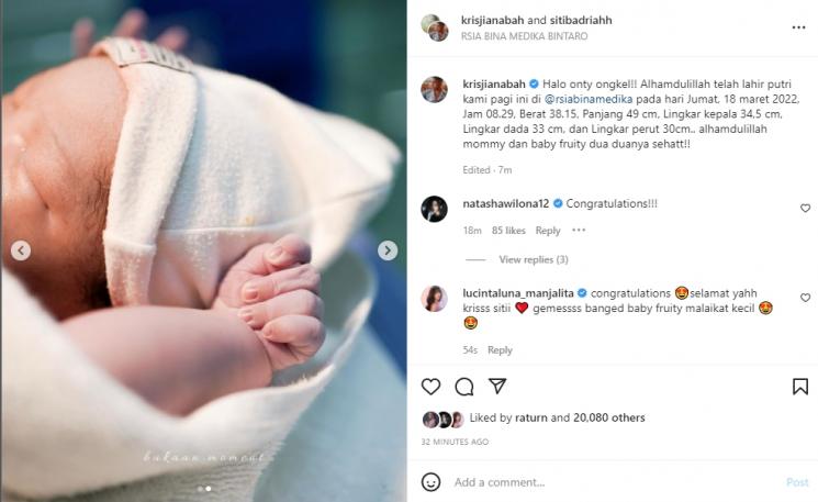 Siti Badriah melahirkan anak pertama. (Instagram/sitibadriahh/krisjianabah)