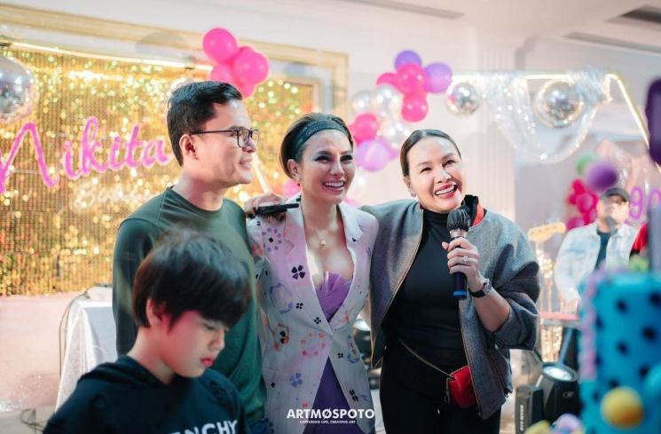 Momen Pesta Ulang Tahun Nikita Mirzani (instagram/@nikitamirzanimawardi_172)