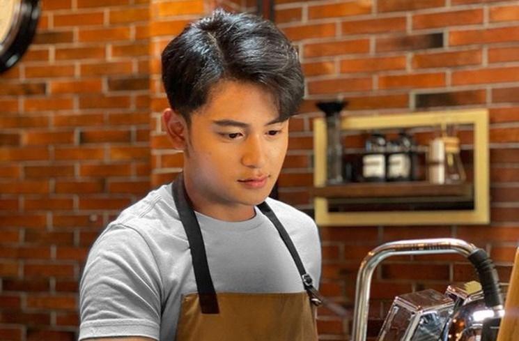 Artis Punya Bisnis Es Krim. (Instagram/@randymartiinnn)