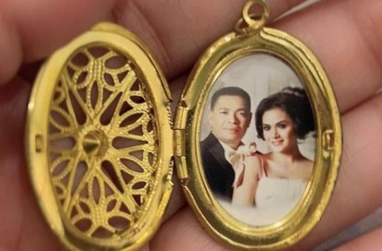 Momen Mesra Krisdayanti dan Raul Lemos.(Instagram/@krisdayantilemos)