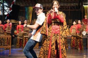 Ghyna Ridha Curhat Momen Goyang sama Marc Marquez: Mau Meninggoy, Kebelet!