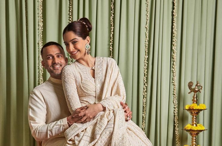 Potret Mesra Sonam Kapoor dan Anand Ahuja (Instagram/@sonamkapoor)