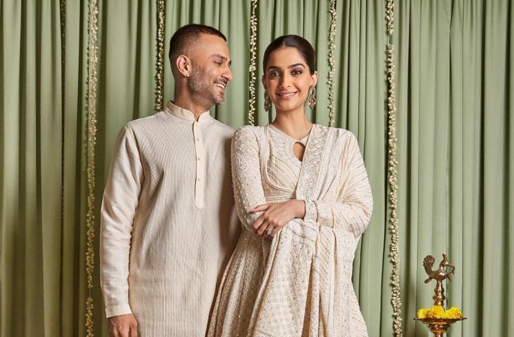 Potret Mesra Sonam Kapoor dan Anand Ahuja (Instagram/@sonamkapoor)