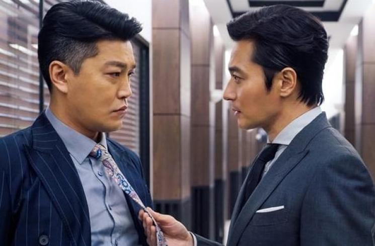 Sinopsis Suits (Soompi)