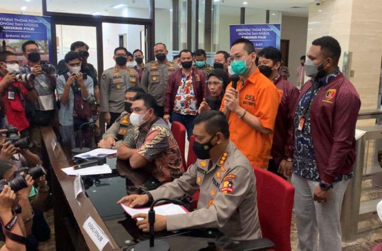 Indra Kenz. (MataMata.com/Adiyoga Priyambodo)