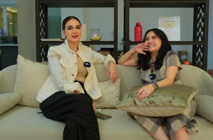 Potret Mawar AFI di Podcast dan Acara TV (YouTube/Luna Maya)