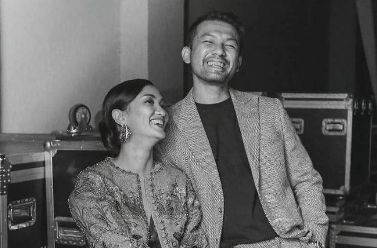 Artis Gelar Pernikahan Sederhana. (Instagram/riodewanto)