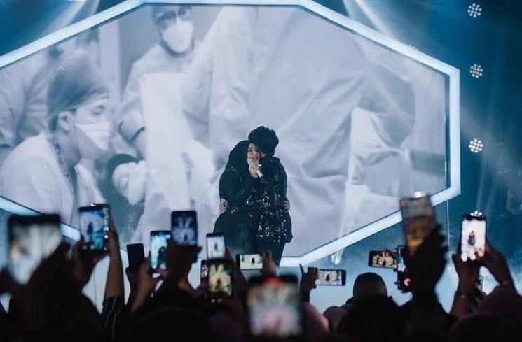 Potret Konser Anniversary Atta dan Aurel (instagram/@attahalilintar)