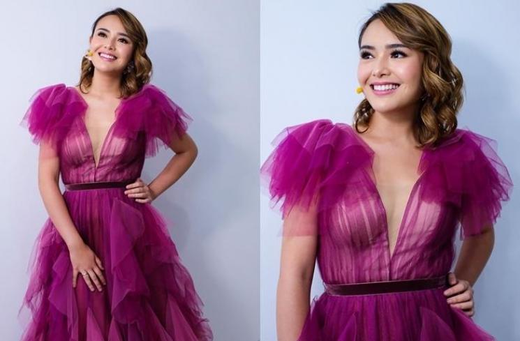 Penampilan cantik Amanda Manopo di HUT Dahsyat. (Instagram/@philipekarunia)