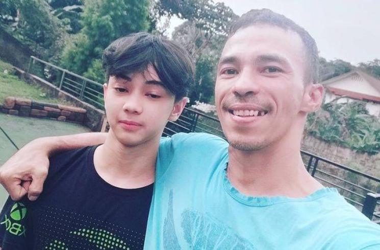 Potret Attila Syach dan Buah Hati (Instagram/attilatoyz)