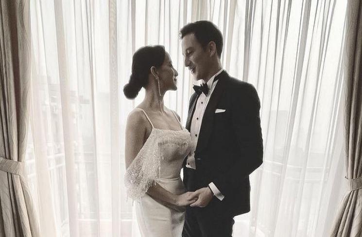 Momen Pernikahan Mike Lewis dan Janisaa Pradja. (Instagram/bindipack)