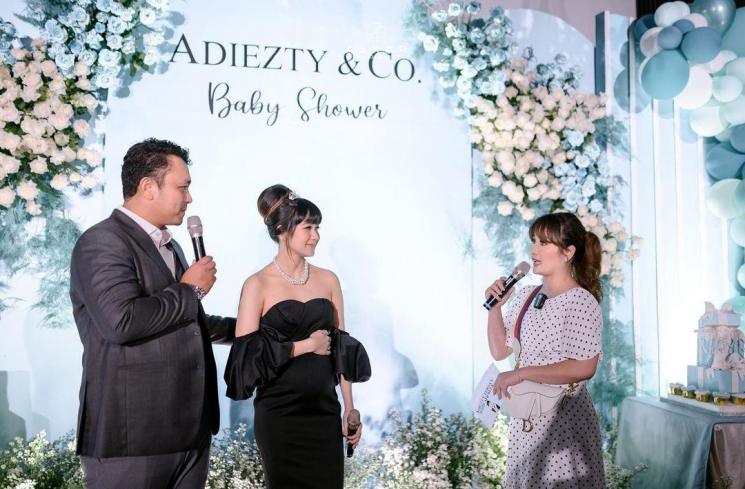 Potret Baby Shower Adiezty Fersa (instagram/@adieztyfersa)