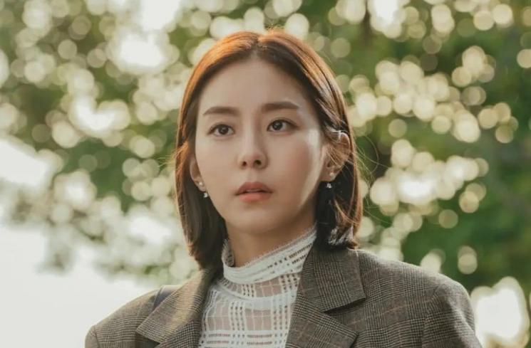 Aktris Korea Ultah Bulan April (Instagram/@kim_uieing49)